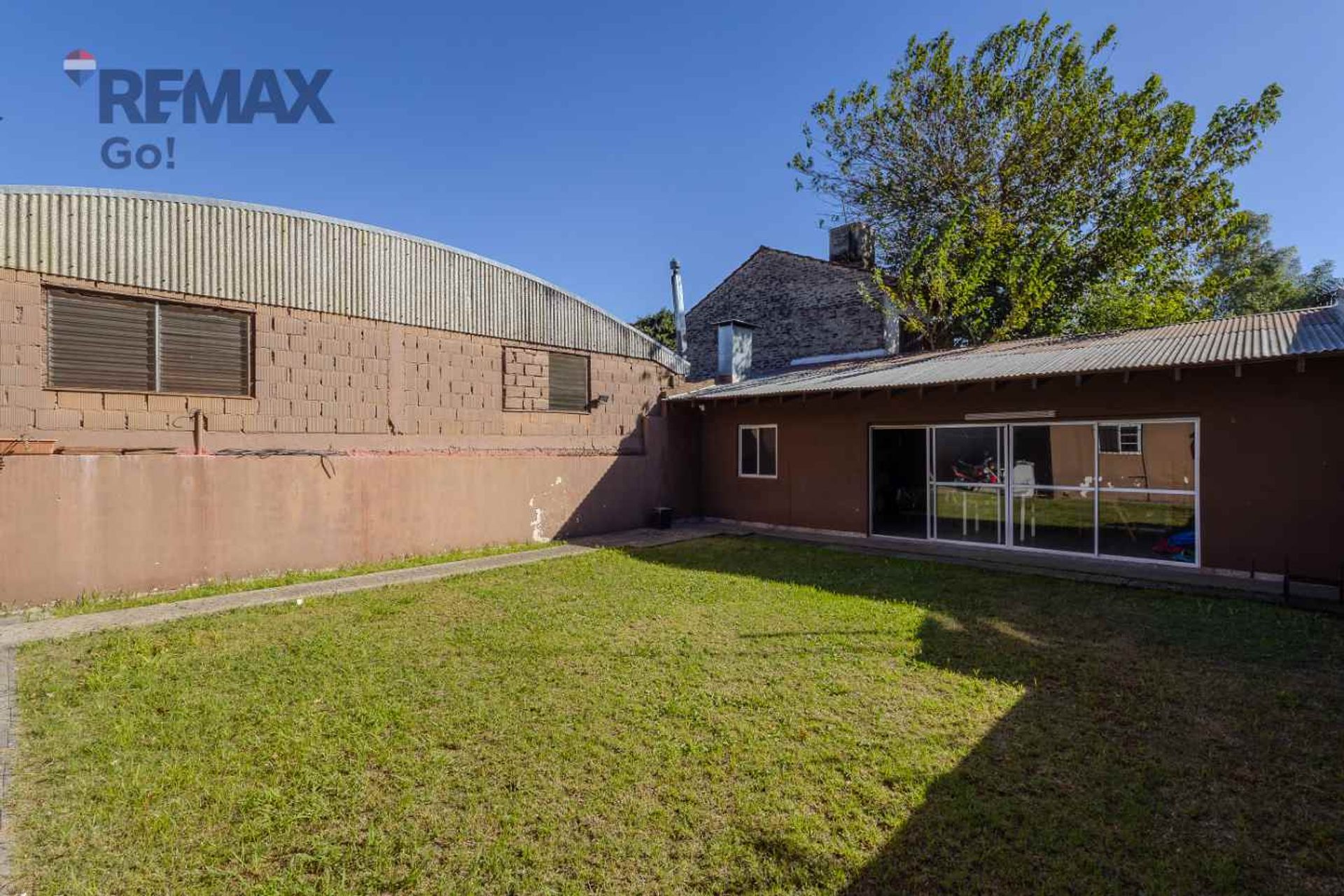 Venta casa 3 Amb Jardin Quincho Lote Propio