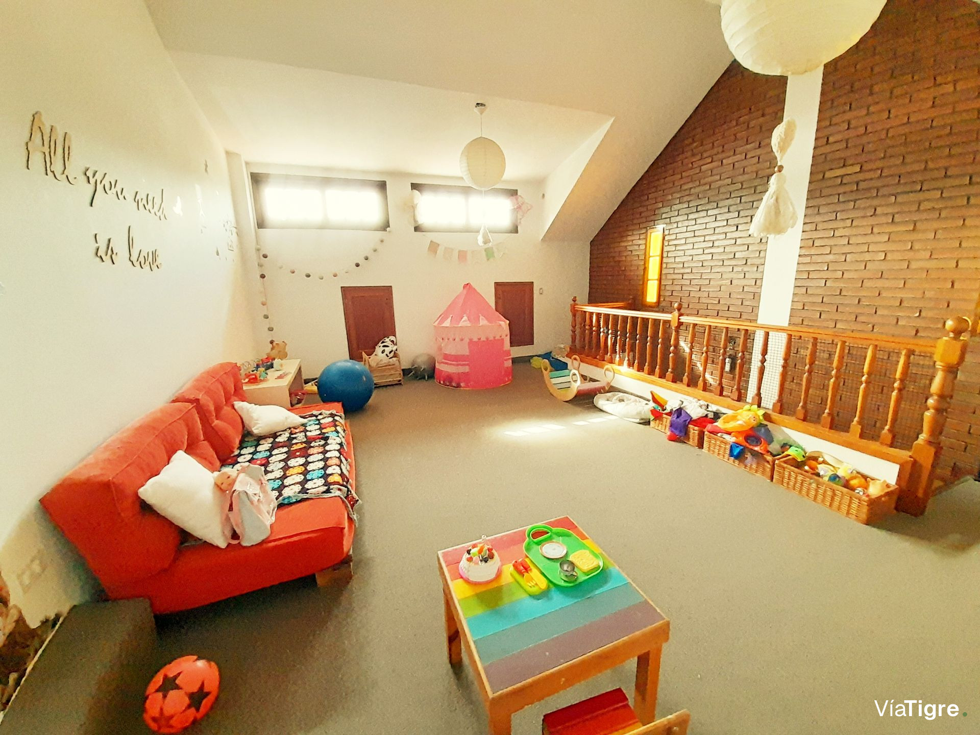 Tríplex 4 Amb. Venta Beccar Jardín-Pileta-Parrilla