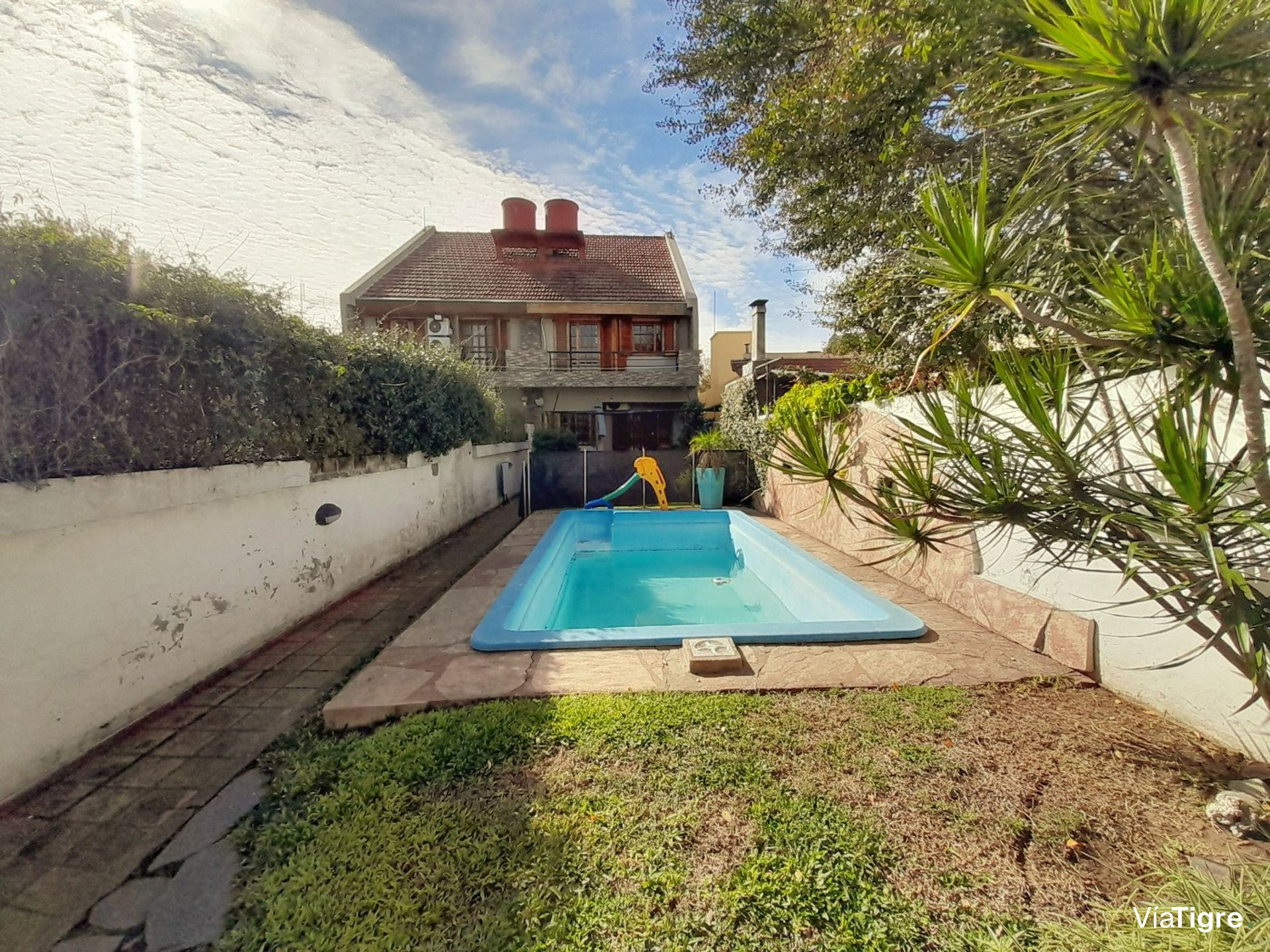 Tríplex 4 Amb. Venta Beccar Jardín-Pileta-Parrilla