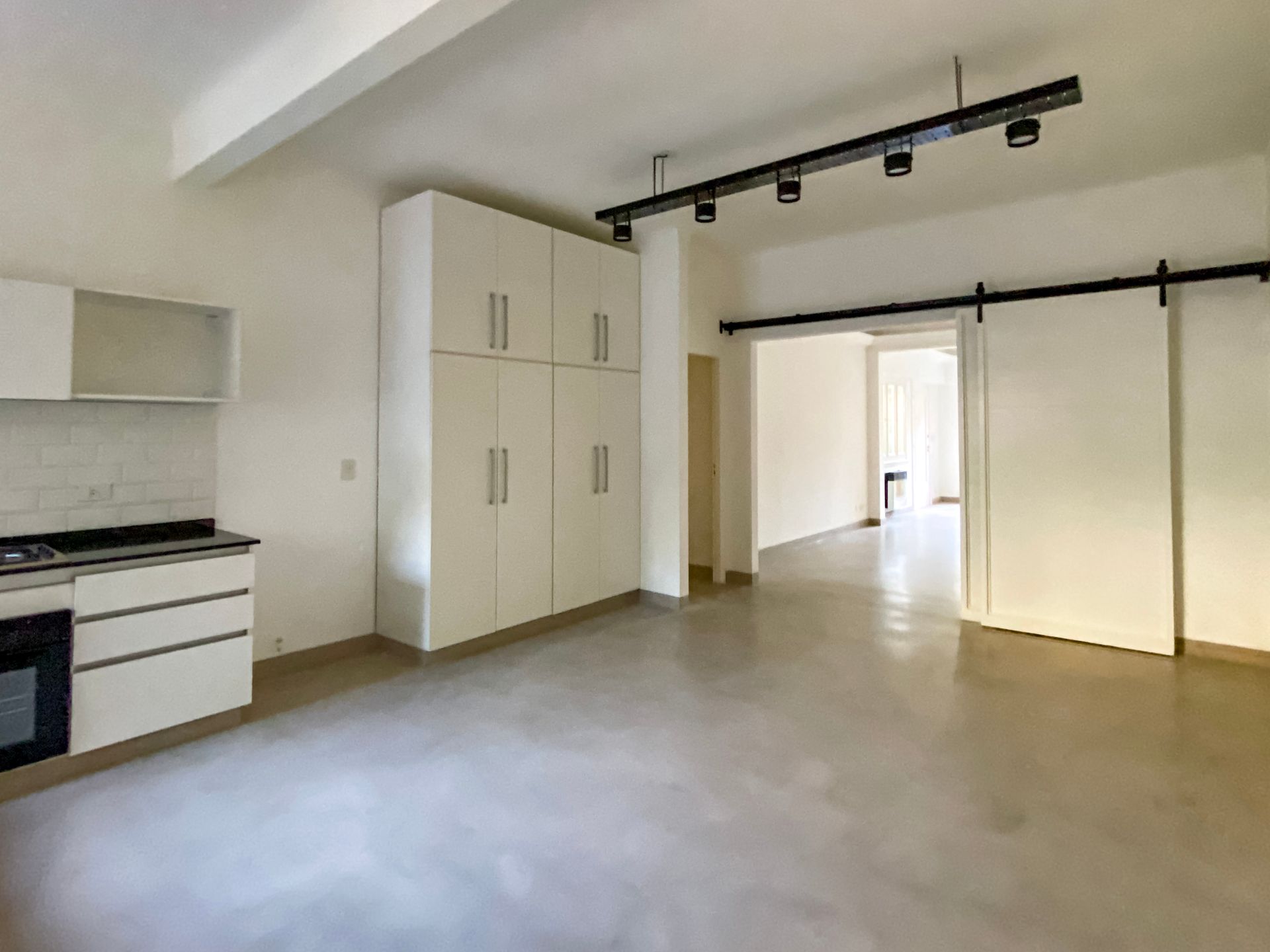 Casa De 4 Dormitorios En Venta Centro San Isidro