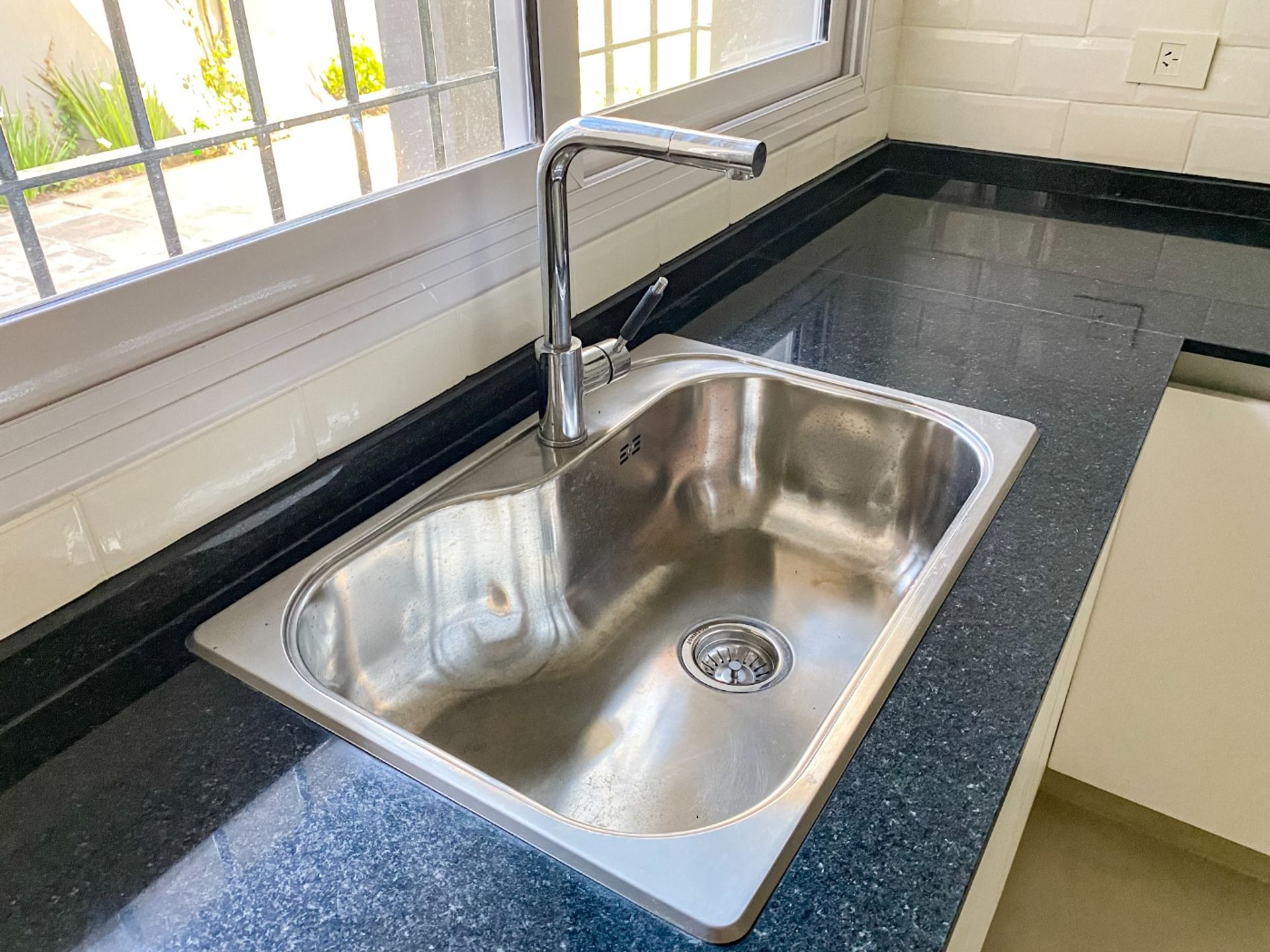 Casa De 4 Dormitorios En Venta Centro San Isidro