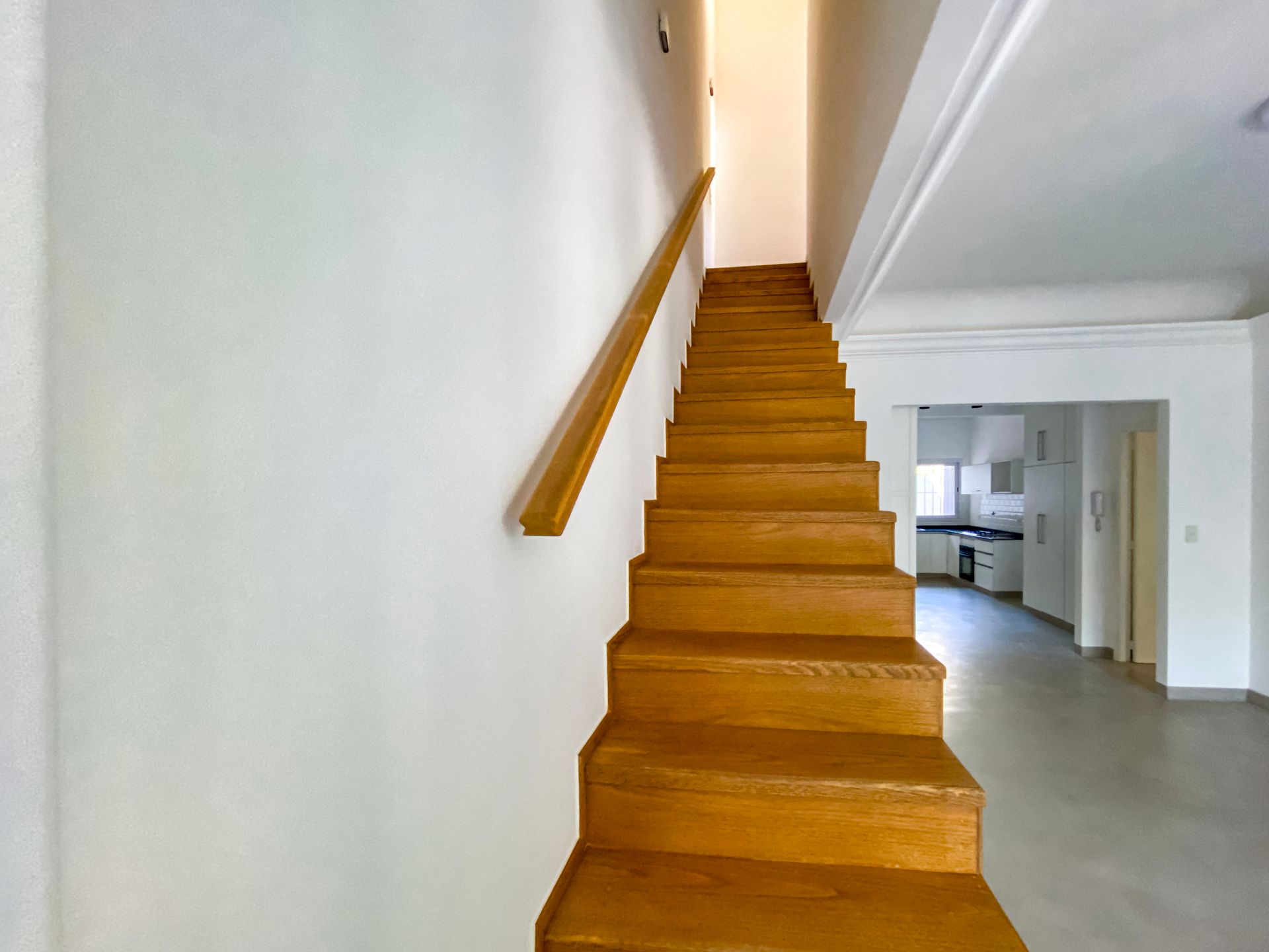 Casa De 4 Dormitorios En Venta Centro San Isidro
