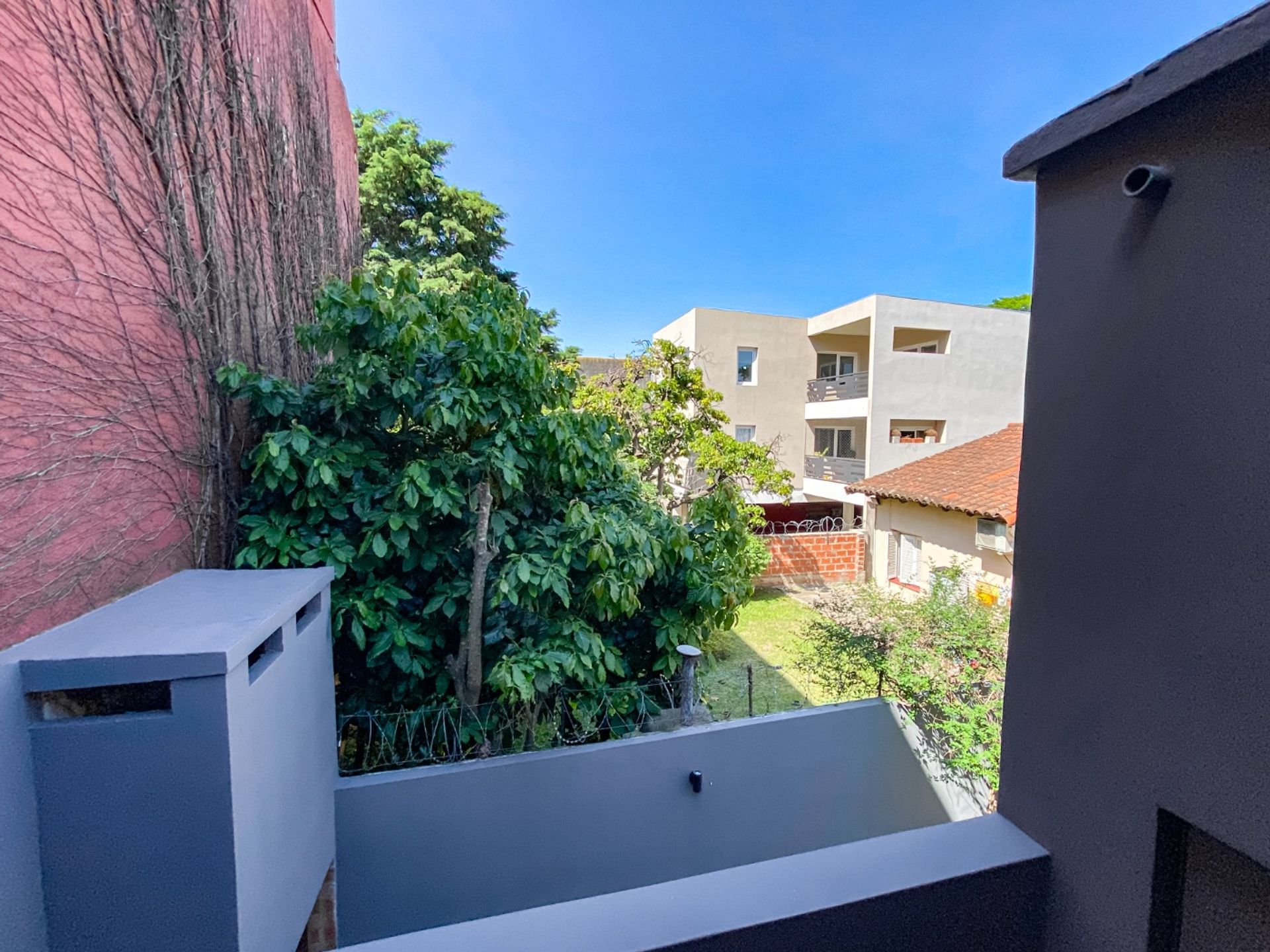 Casa De 4 Dormitorios En Venta Centro San Isidro