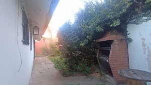 House 2-bedroom For Sale Boulogne Pool Grill/Parking Garden