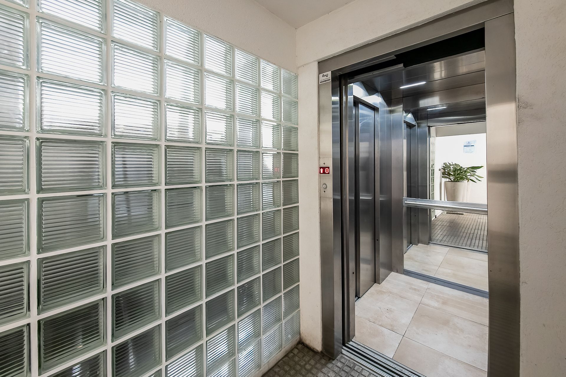 Departamento 3 Ambientes Venta Olivos Cochera