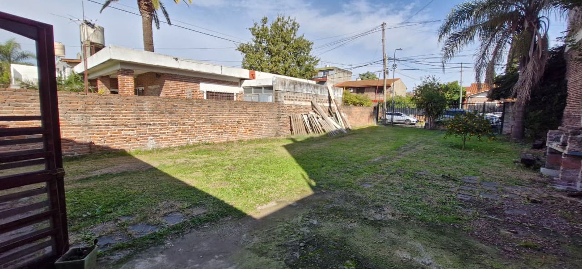 Galpón Con Oficina Y Vivienda De 3 Ambientes