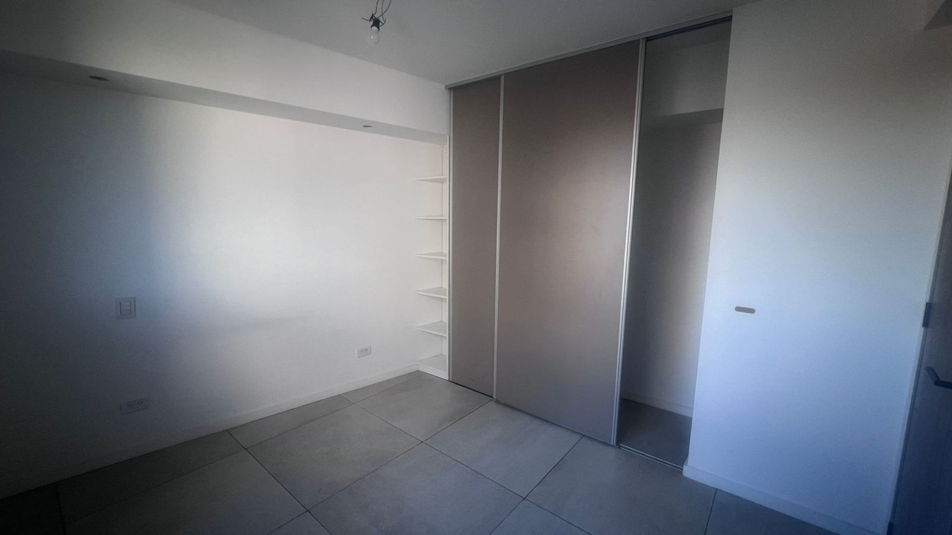 Venta Departamento 2 ambientes con cochera enTigre