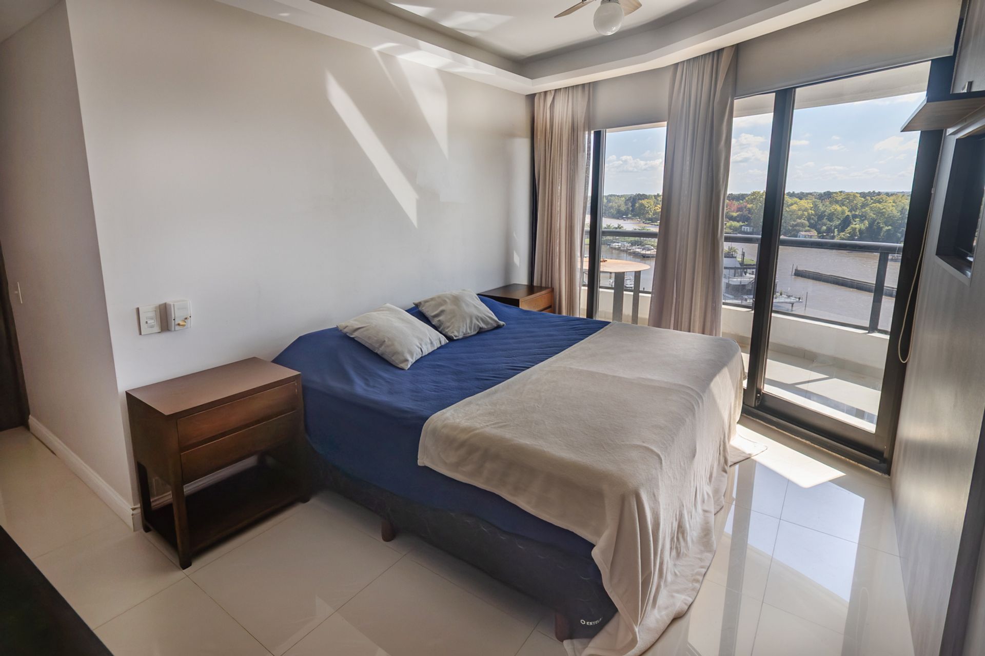 Venta Marinas Golf Departamento 2 Amb Vista Al Rio