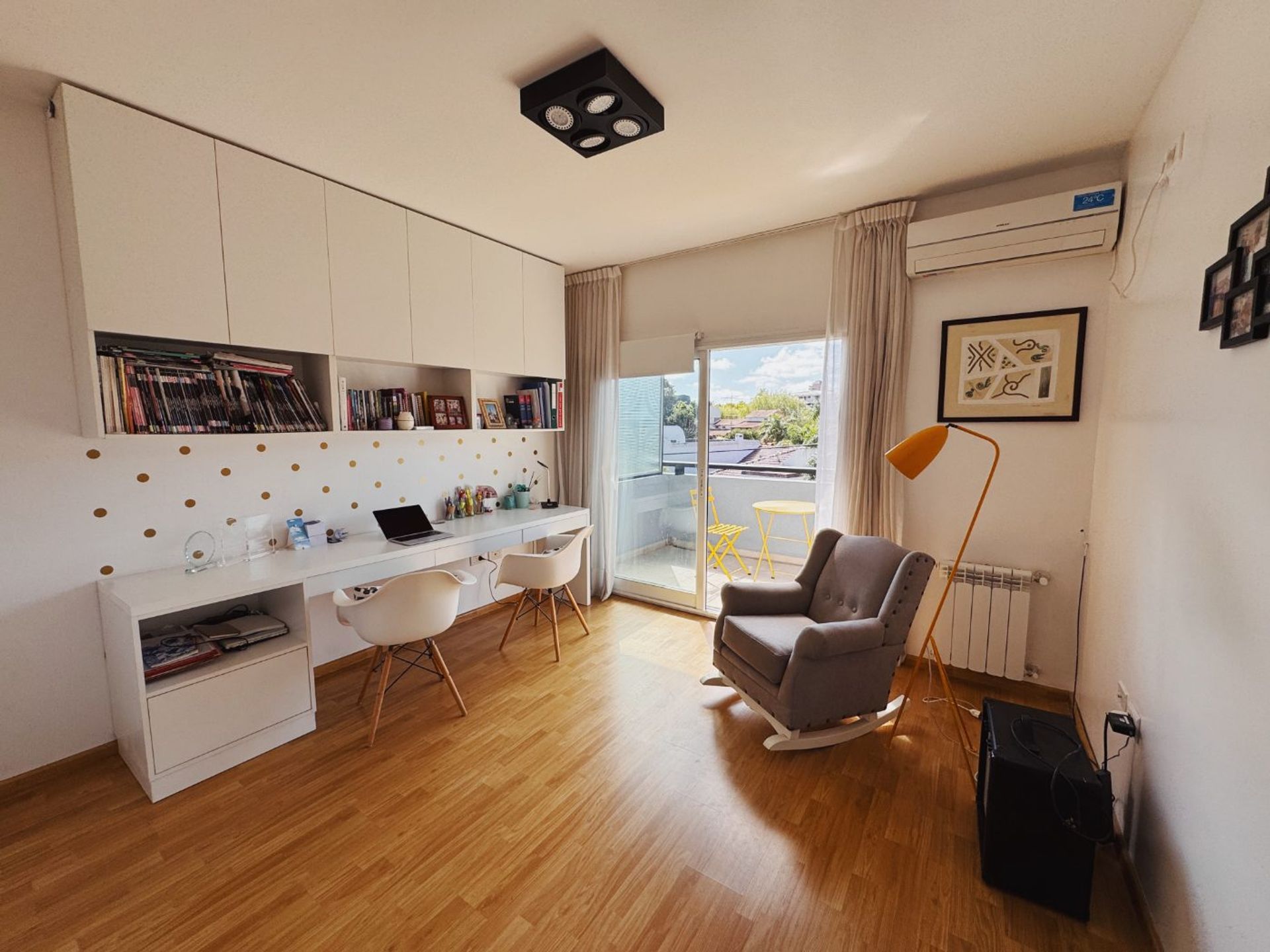 Triplex 5 amb. c/pileta en Venta-Tigre residencial