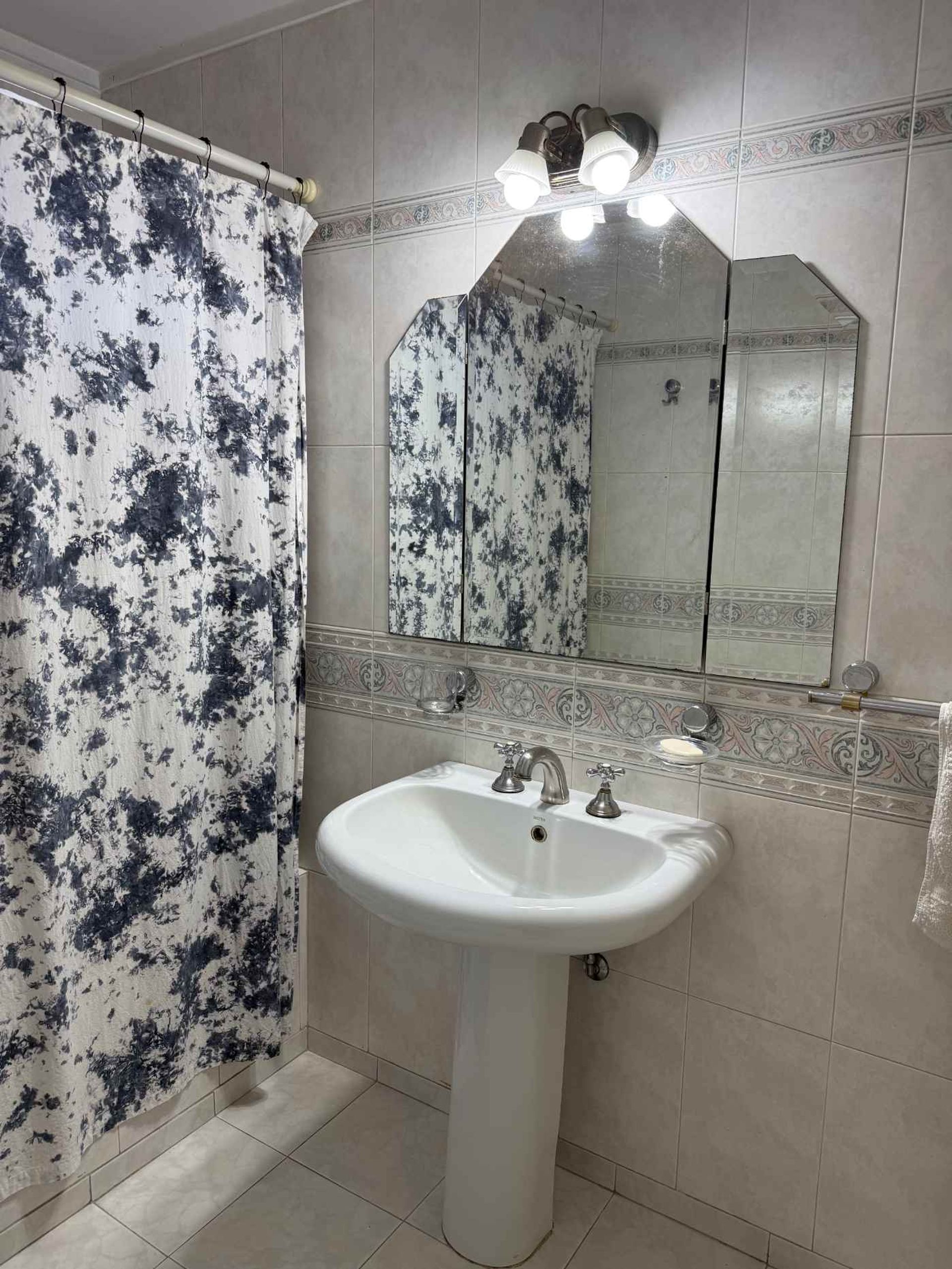 Casa dúplex en venta en San Isidro