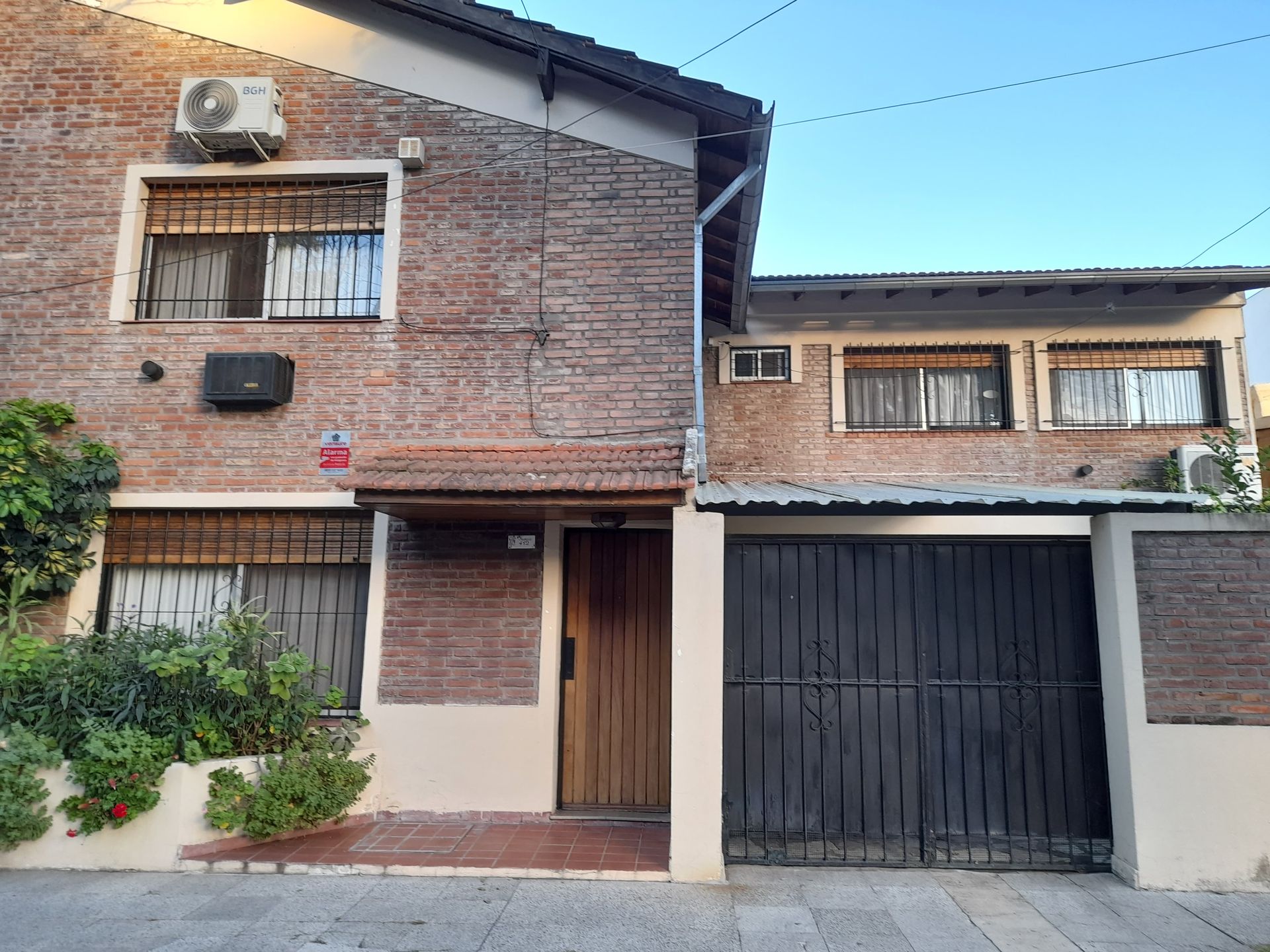 Casa dúplex en venta en San Isidro