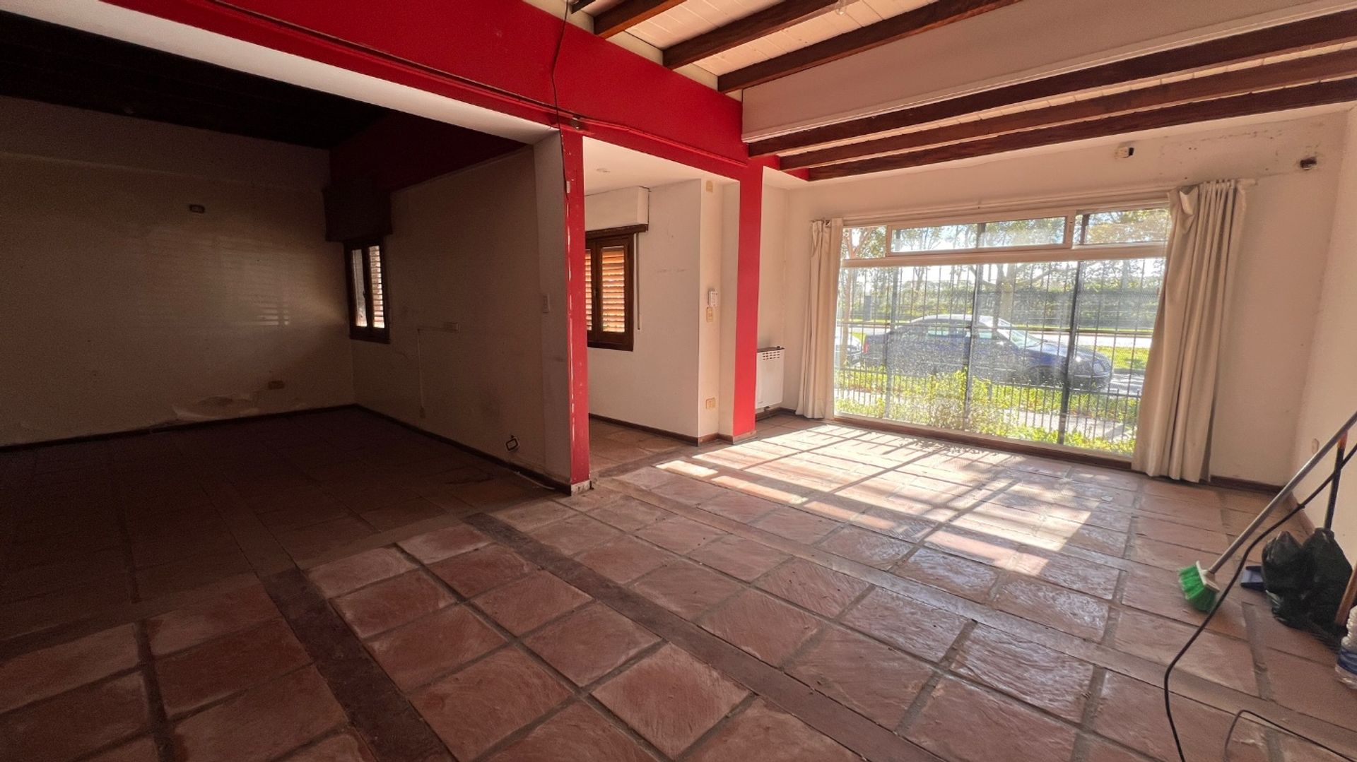 Venta Casa 3 Amb+Escritorio Con Jardín Y Parrilla
