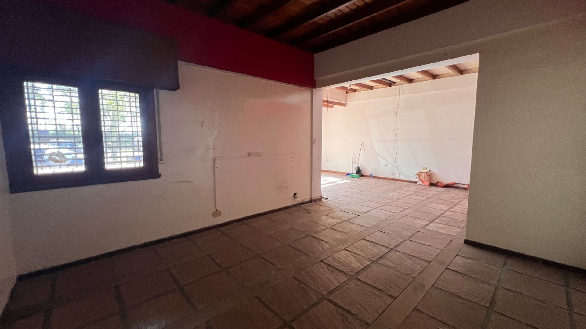 Venta Casa 3 Amb+Escritorio Con Jardín Y Parrilla