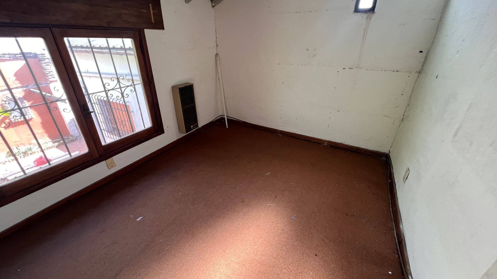 Venta Casa 3 Amb+Escritorio Con Jardín Y Parrilla
