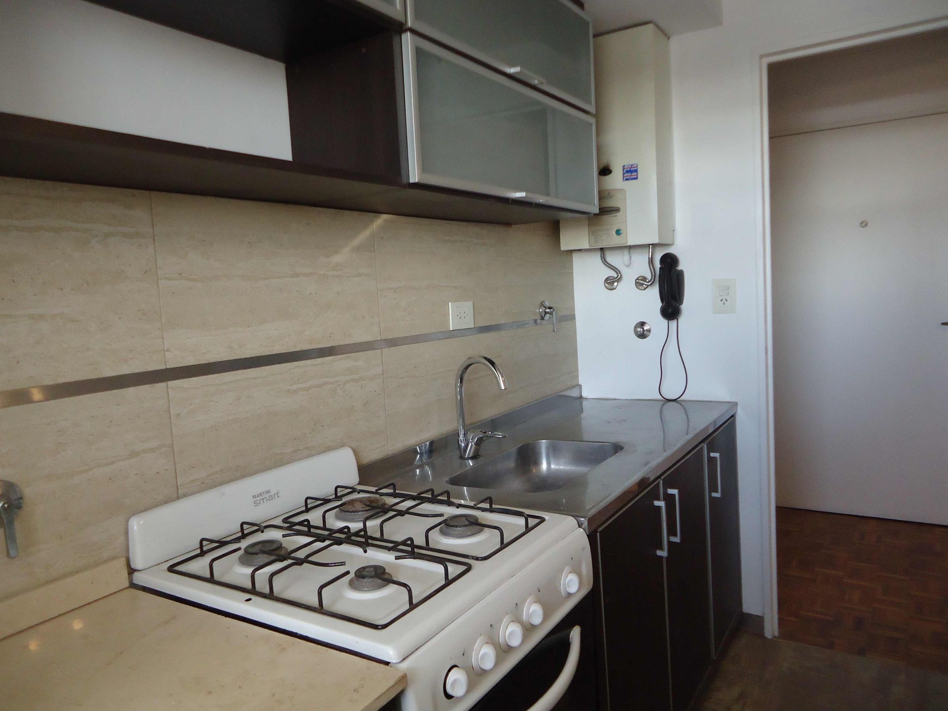 Depto 2 ambientes/balcón - ALQUILER- SAN FERNANDO