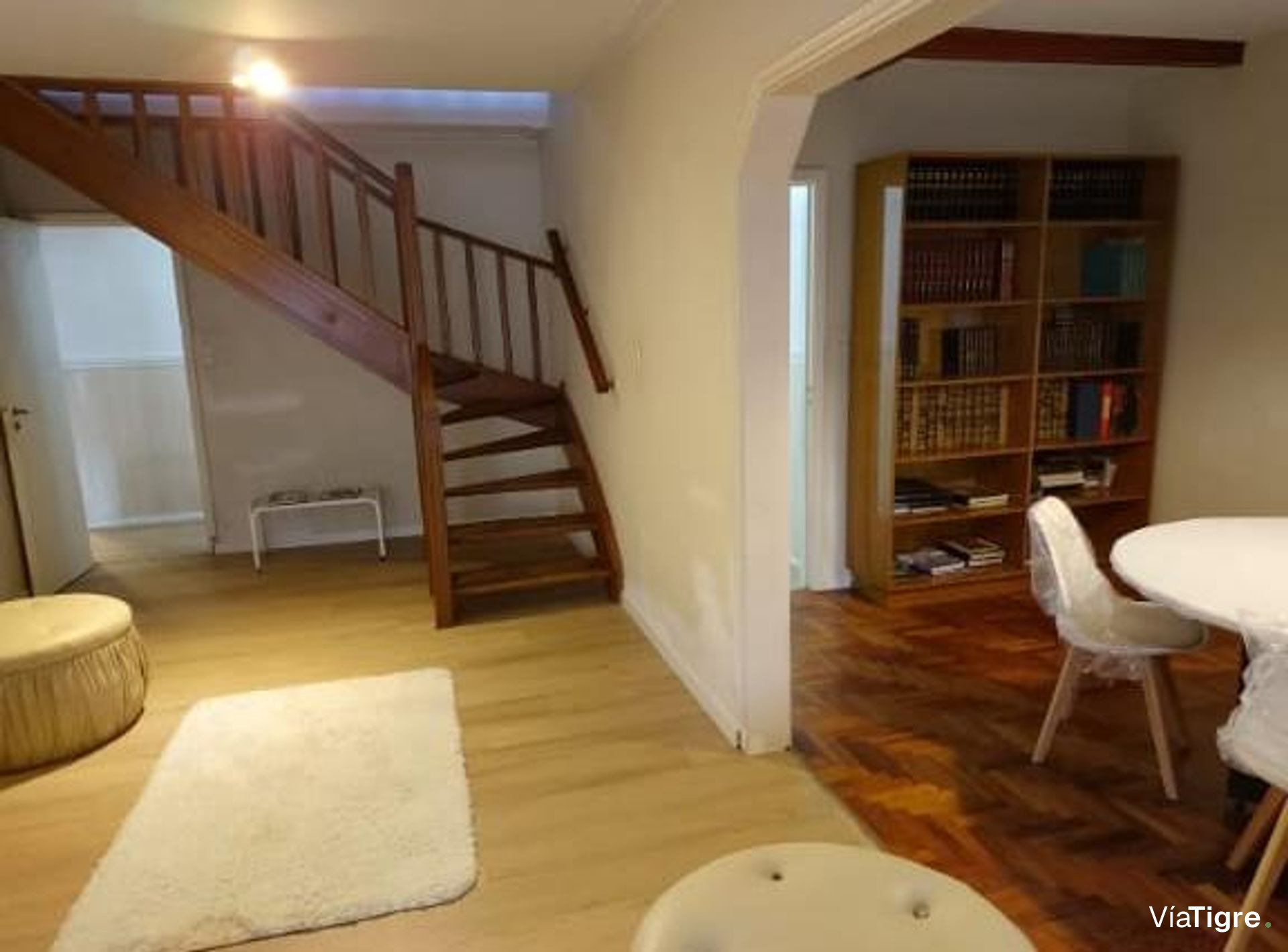Casa alquiler Martinez jardín cocheras c/muebles