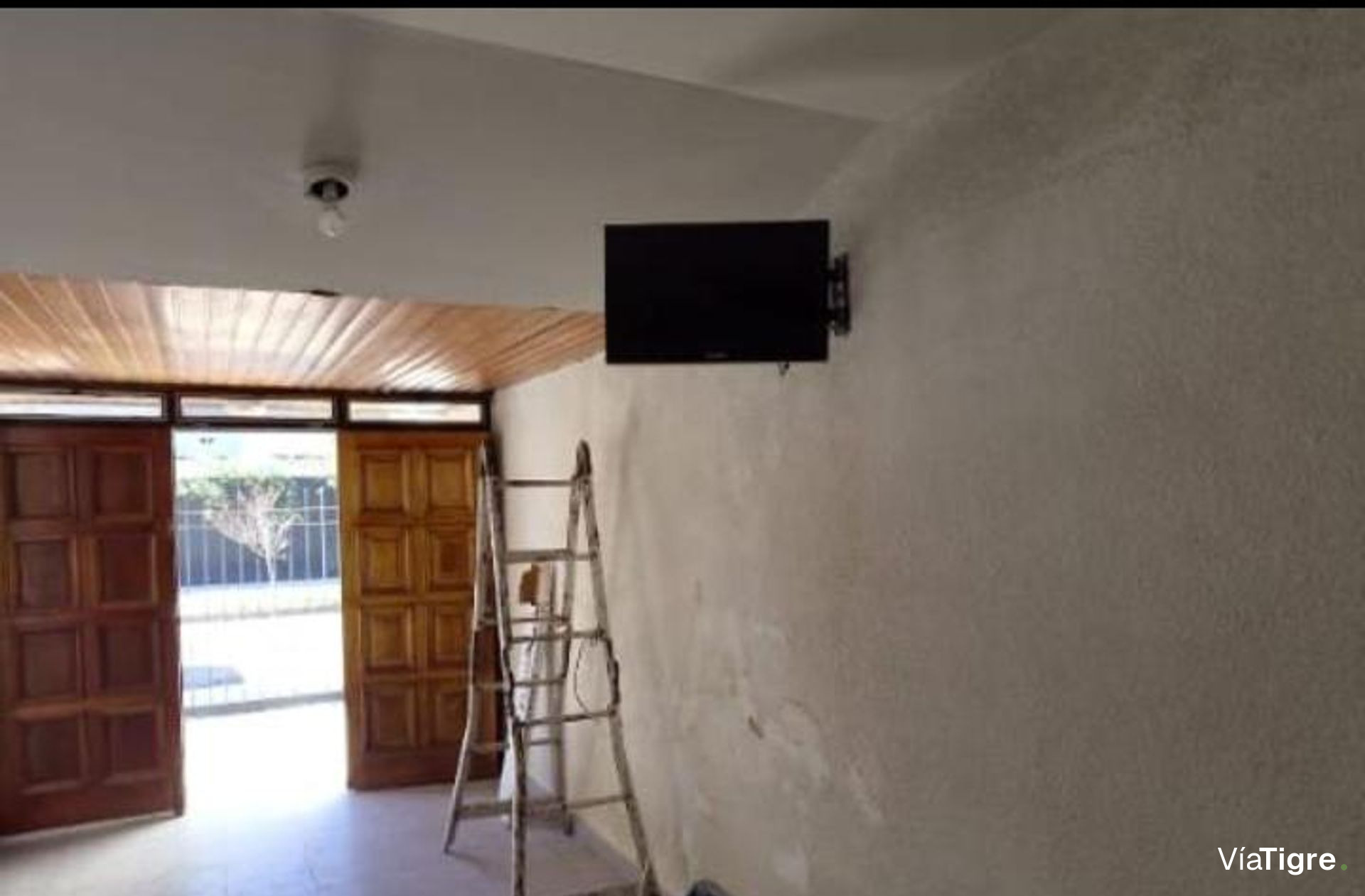 Casa alquiler Martinez jardín cocheras c/muebles