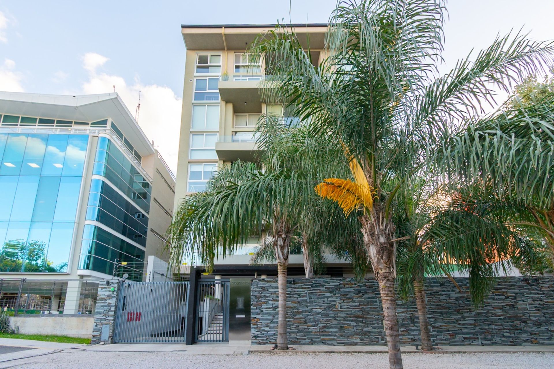 Venta Dos Ambientes En Duplex Con Cochera