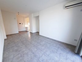 Alquiler 2 ambientes cochera balcon pileta baulera