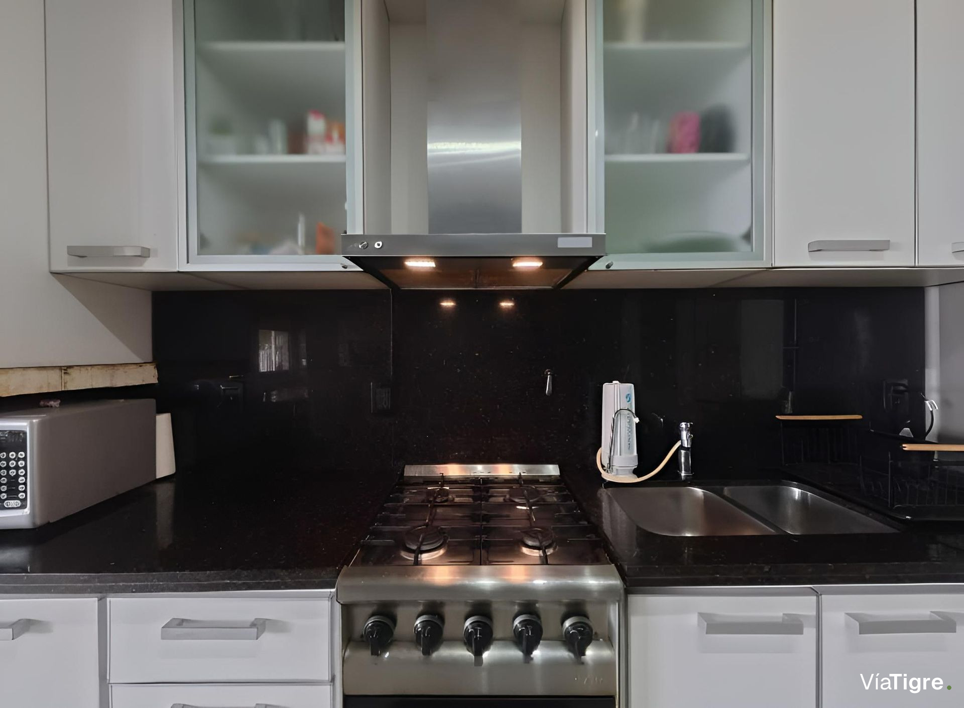 Casa 4 Amb En Venta En Victoria, Jardin Y Pileta