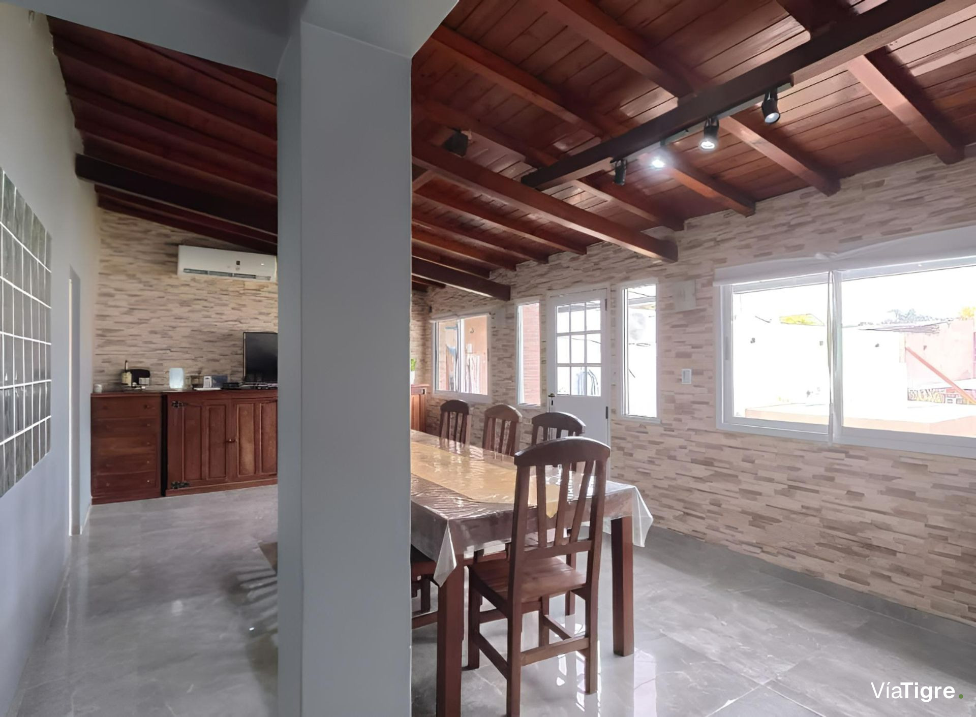 Casa 4 Amb En Venta En Victoria, Jardin Y Pileta