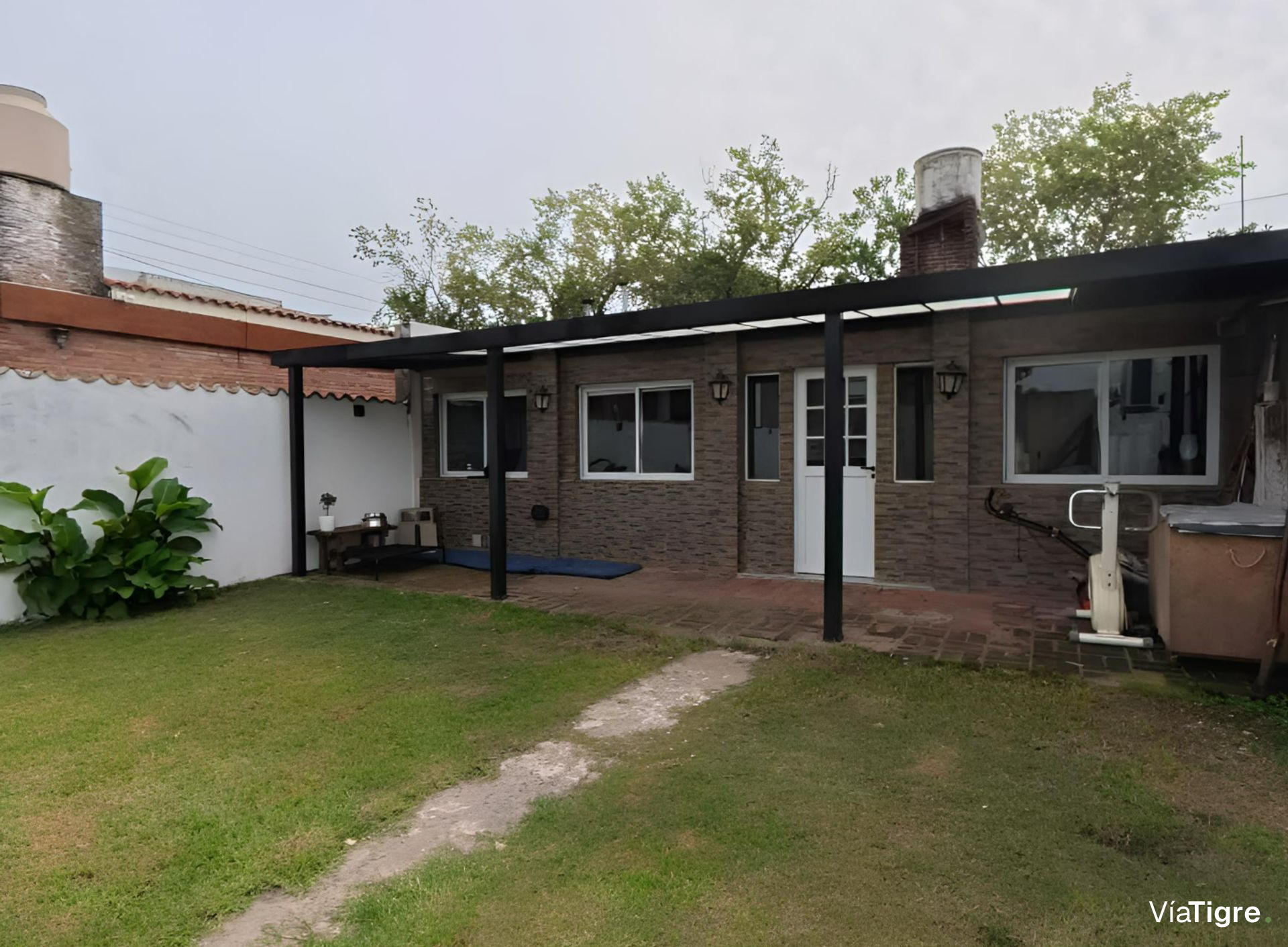 Casa 4 Amb En Venta En Victoria, Jardin Y Pileta