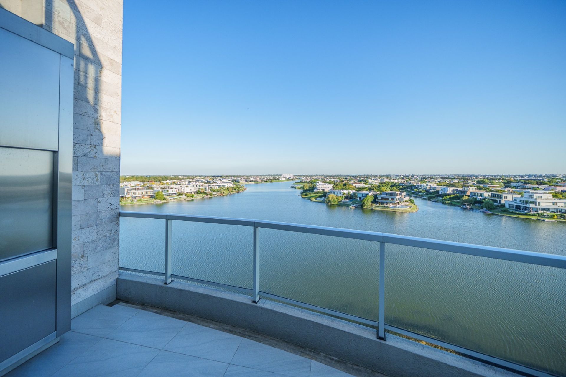 Venta Exclusivo 2 Amb En Aqcua Golf Nordelta