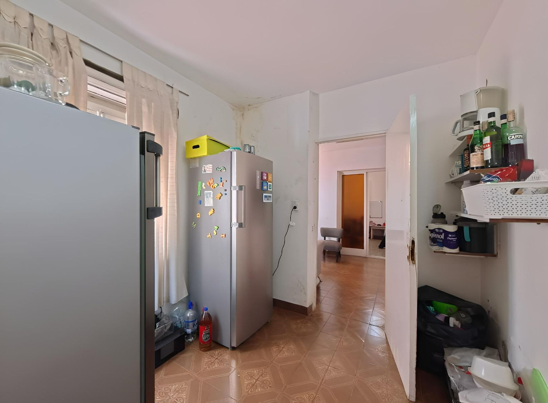 Casa en venta de 4 ambientes cochera y jardin