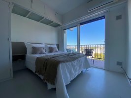 Short-Term Rental Studio Apartment Balcony Olivos