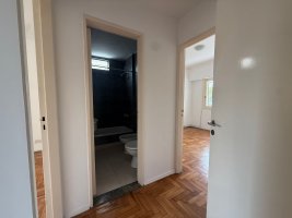 Sale Apartment 3-Room Spacious In Vicente Lopez