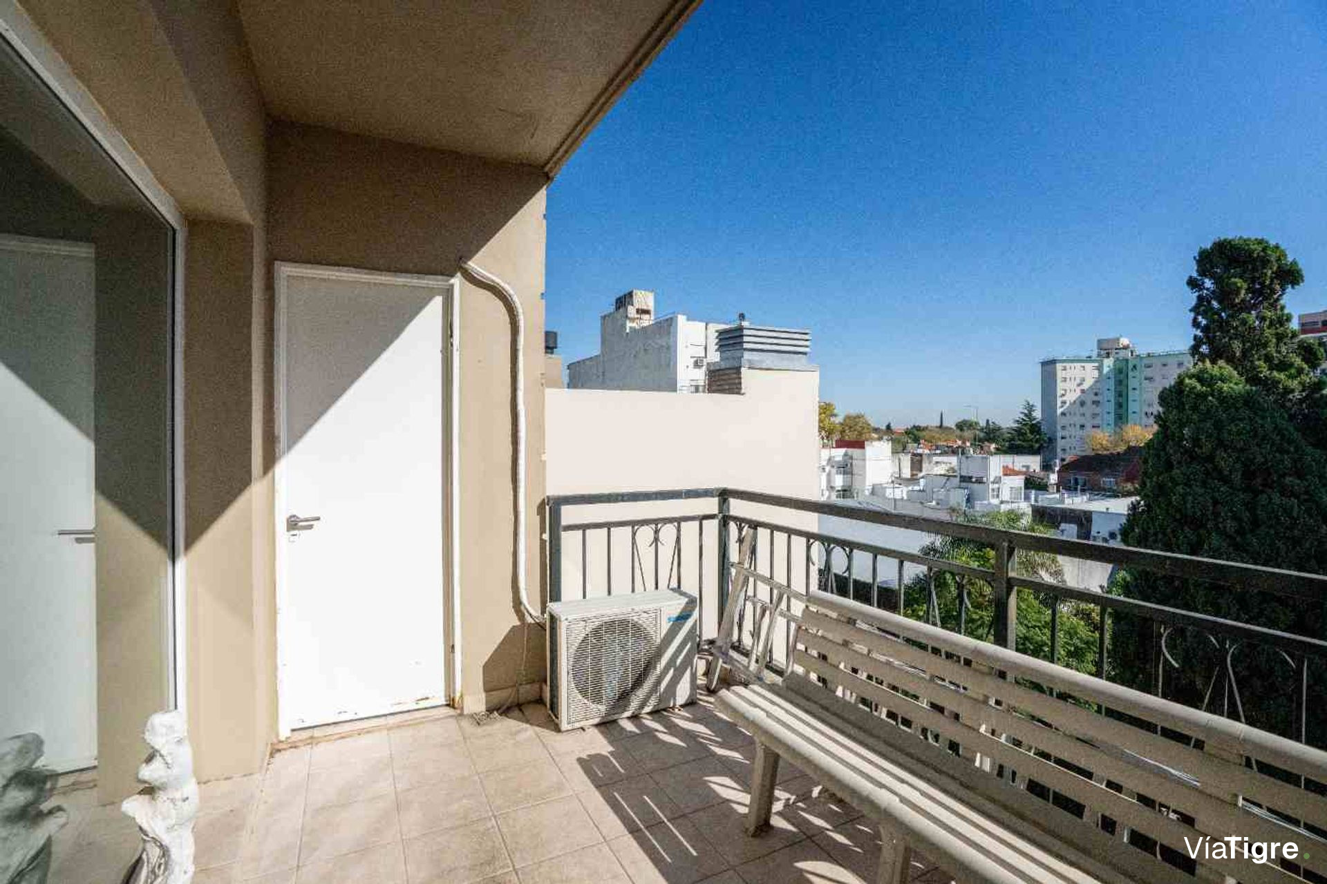 Venta Duplex Florida Cochera Amenities 4 Ambientes