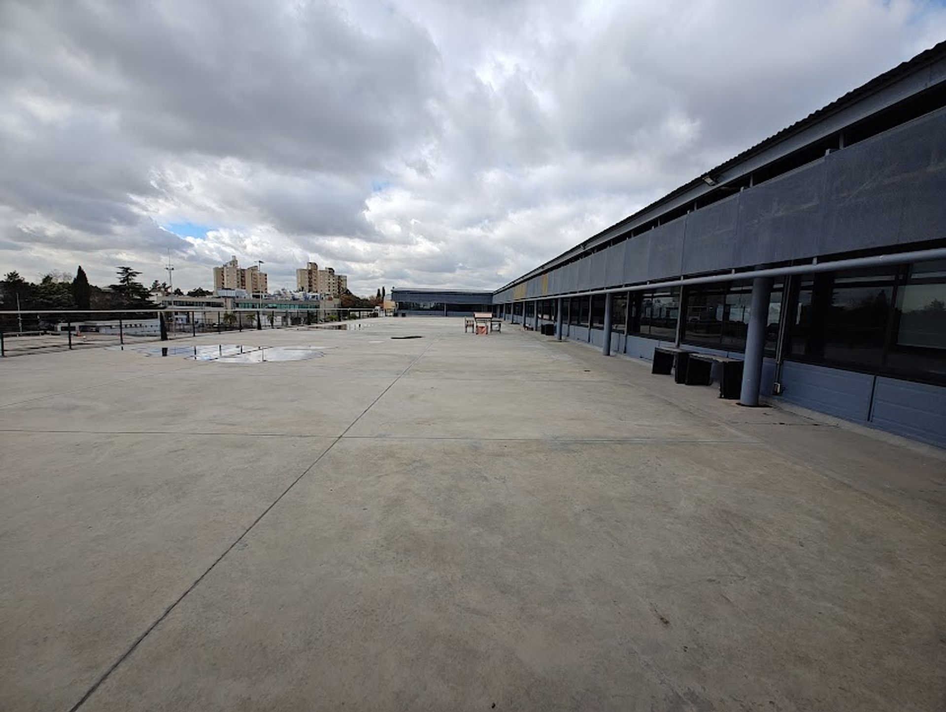 Venta Planta Industrial/Oficinas