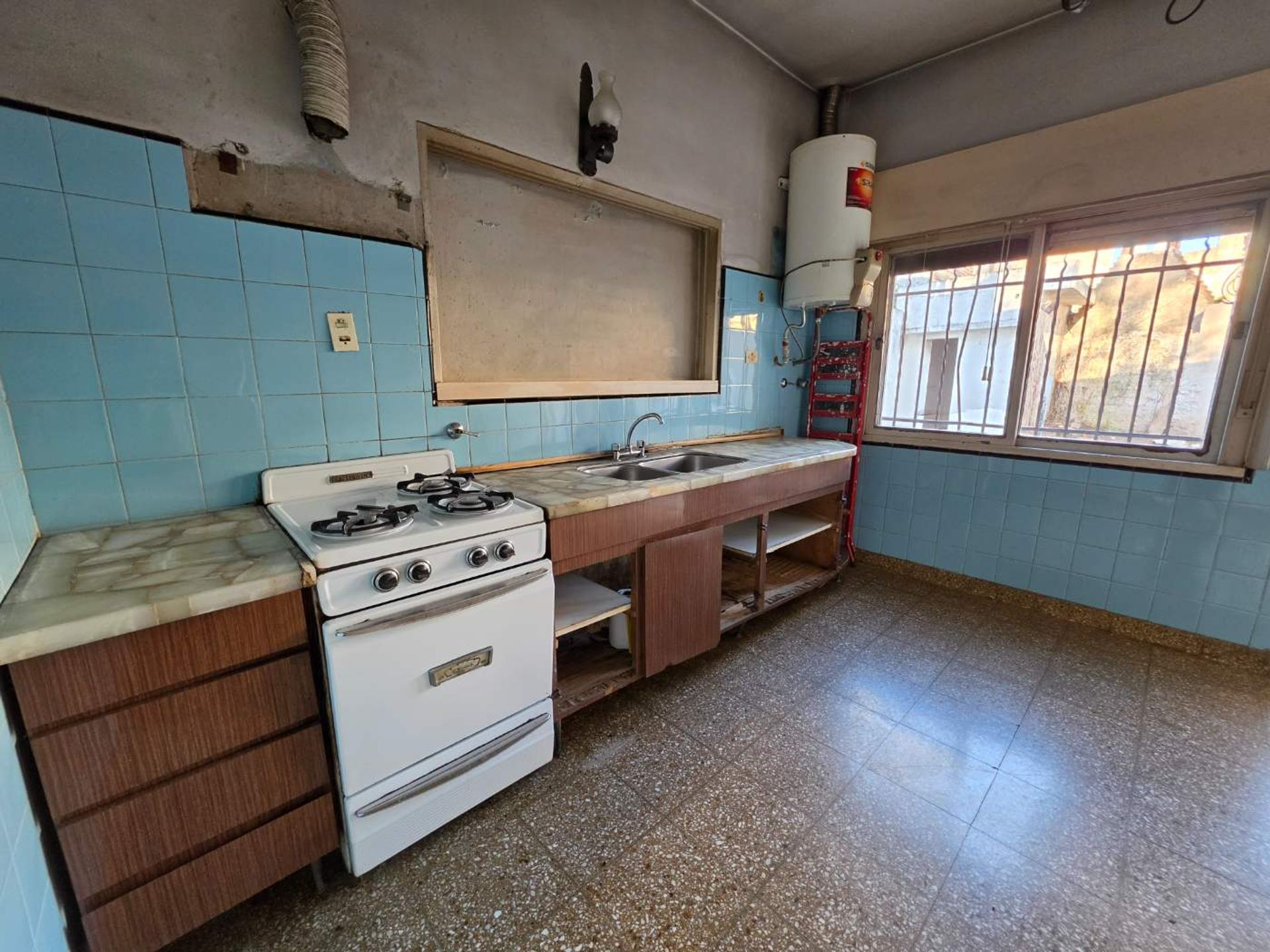 Venta Casa A Refaccionar En Munro 150 M2