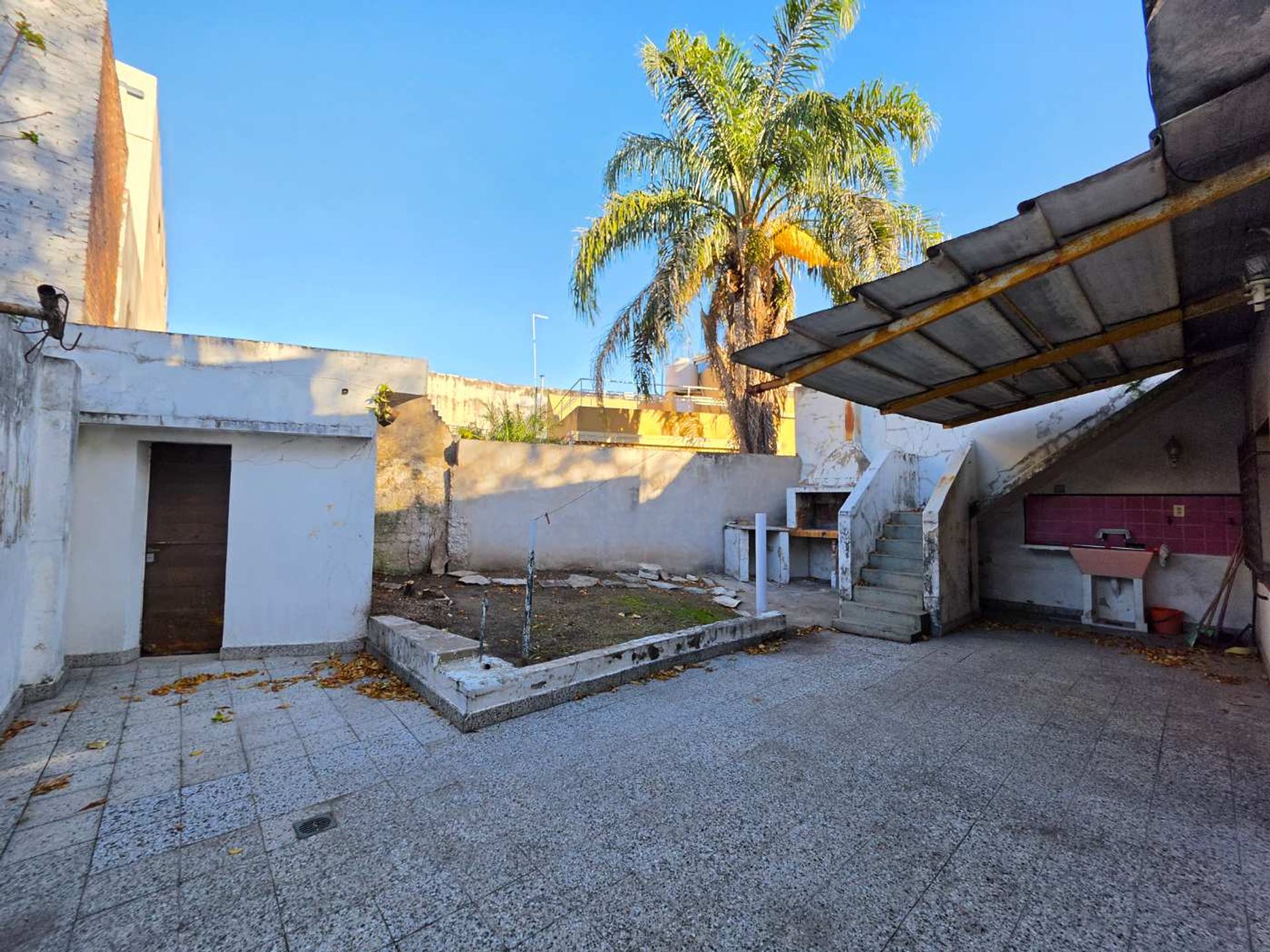 Venta Casa A Refaccionar En Munro 150 M2