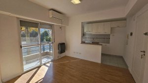 FOR RENT Apartment 3-room in VICTORIA