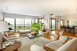 Apartment 3-bedroom, 4 parking spaces RIVER VIEW