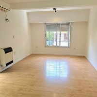 Departamento 2 ambientes Victoria con cochera