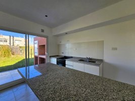 Alquiler Casa A Estrenar En Casas De Santa Ana