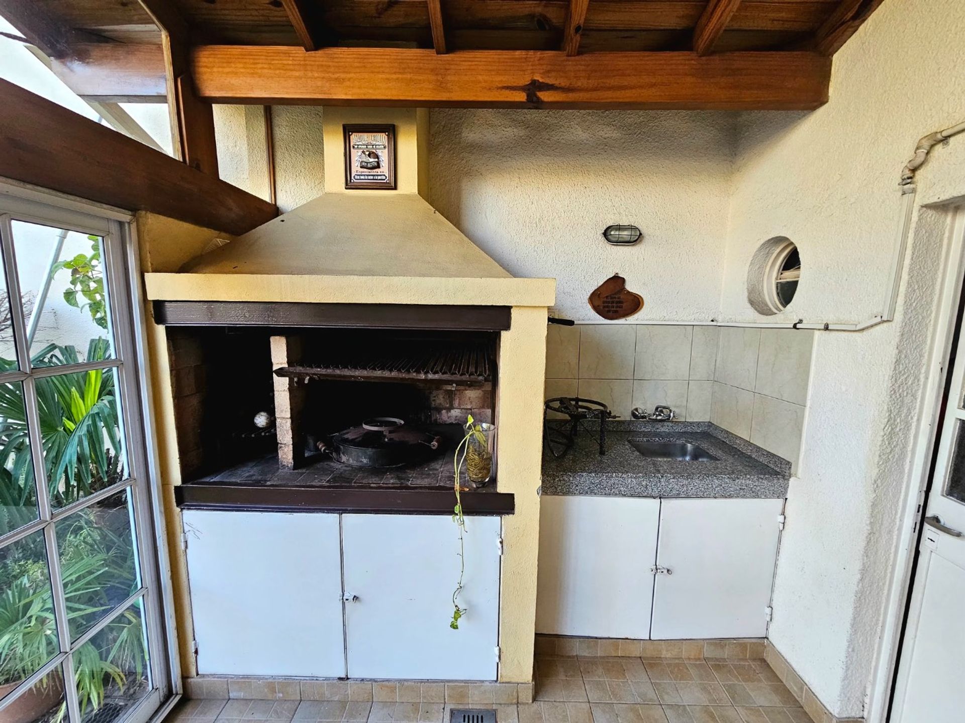 VENTA Casa 4 dormitorios - Cochera Jardin y Pileta