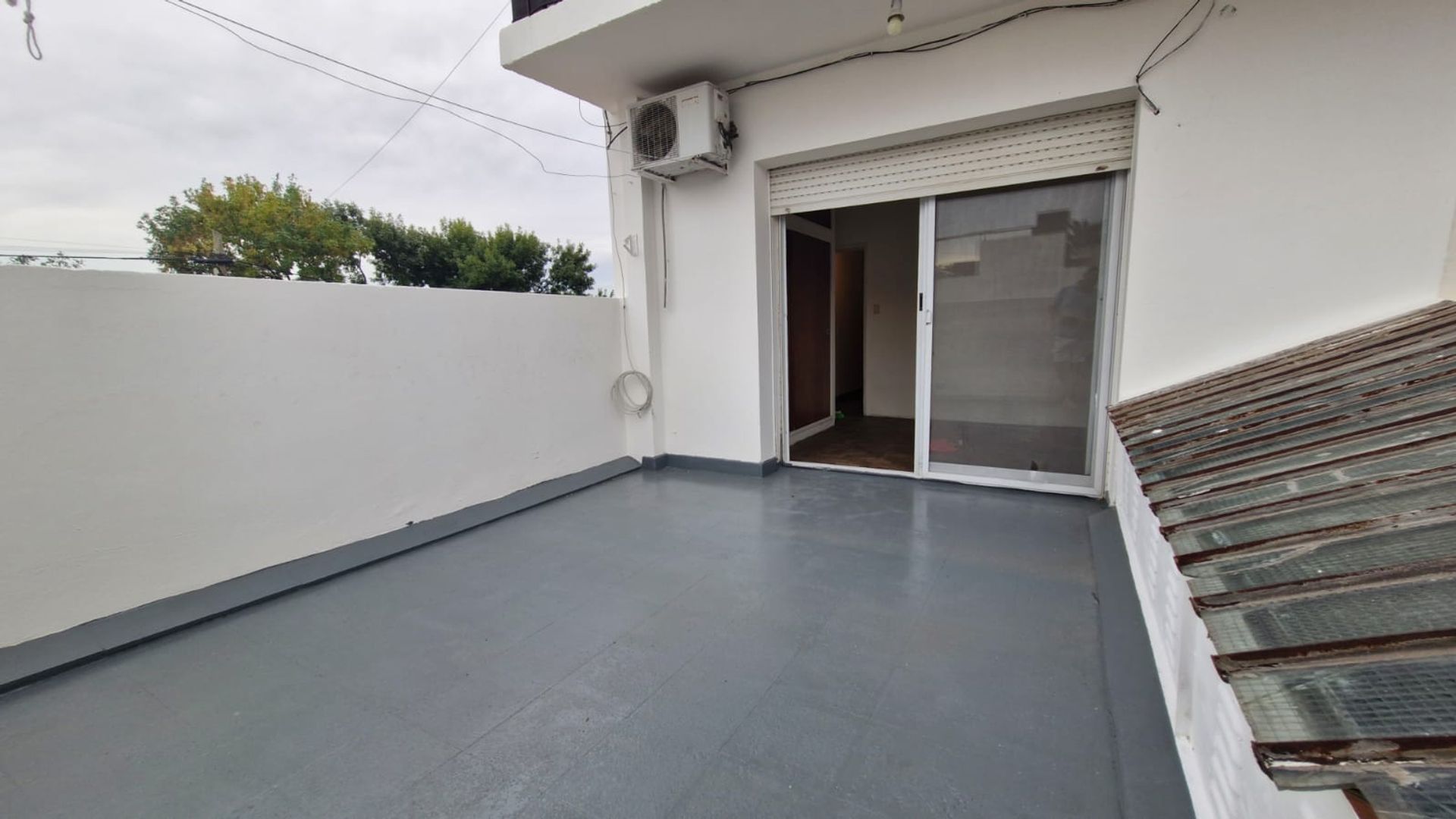 Venta Depto 2 Ambientes Con Patio Y Terraza