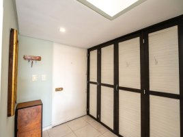 For Sale 2-bedroom Apartment Vicente Lopez