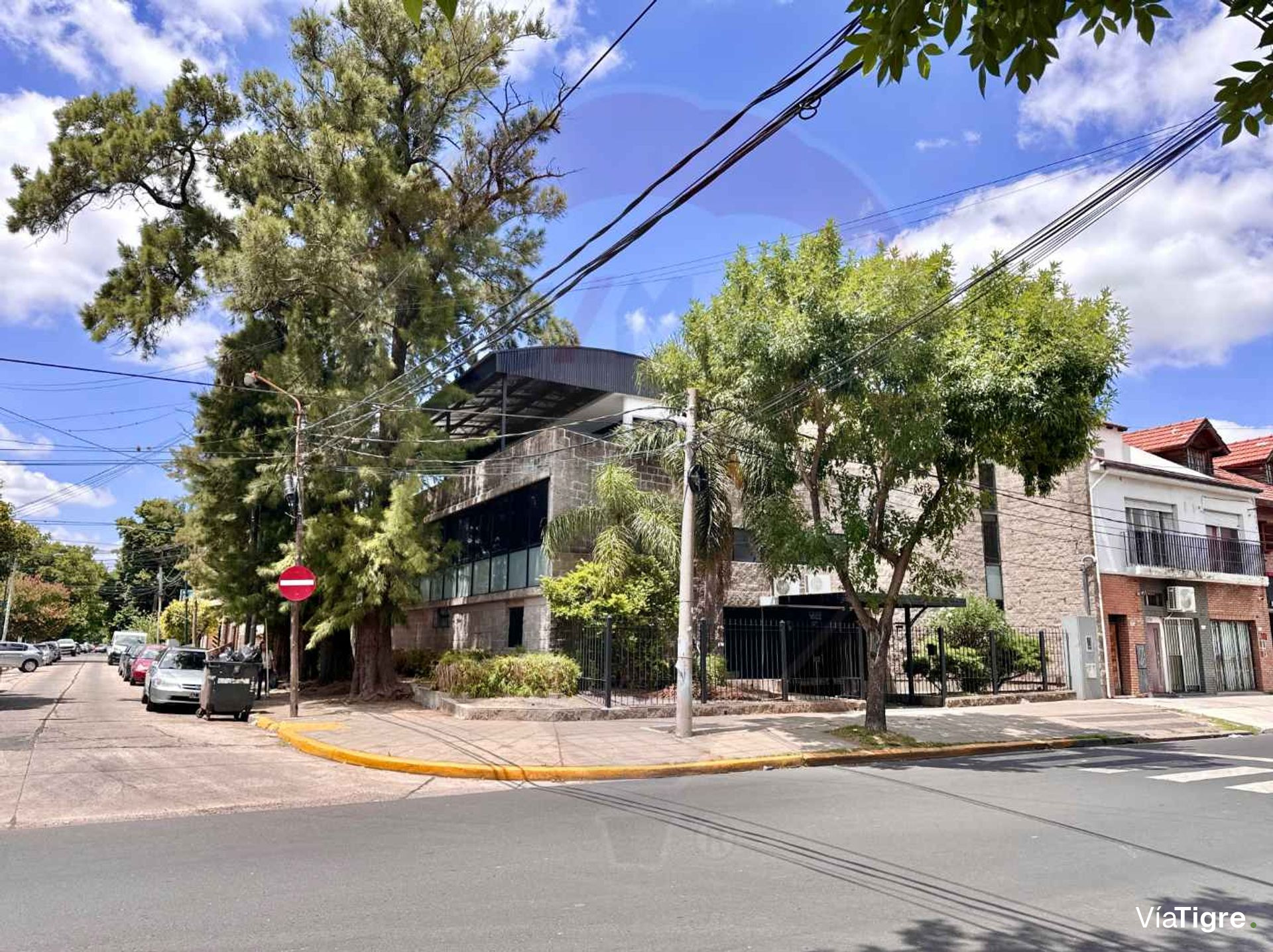 VENTA Oficina comercial vs usos Martinez