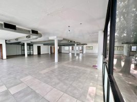 SALE Commercial office vs uses Martinez