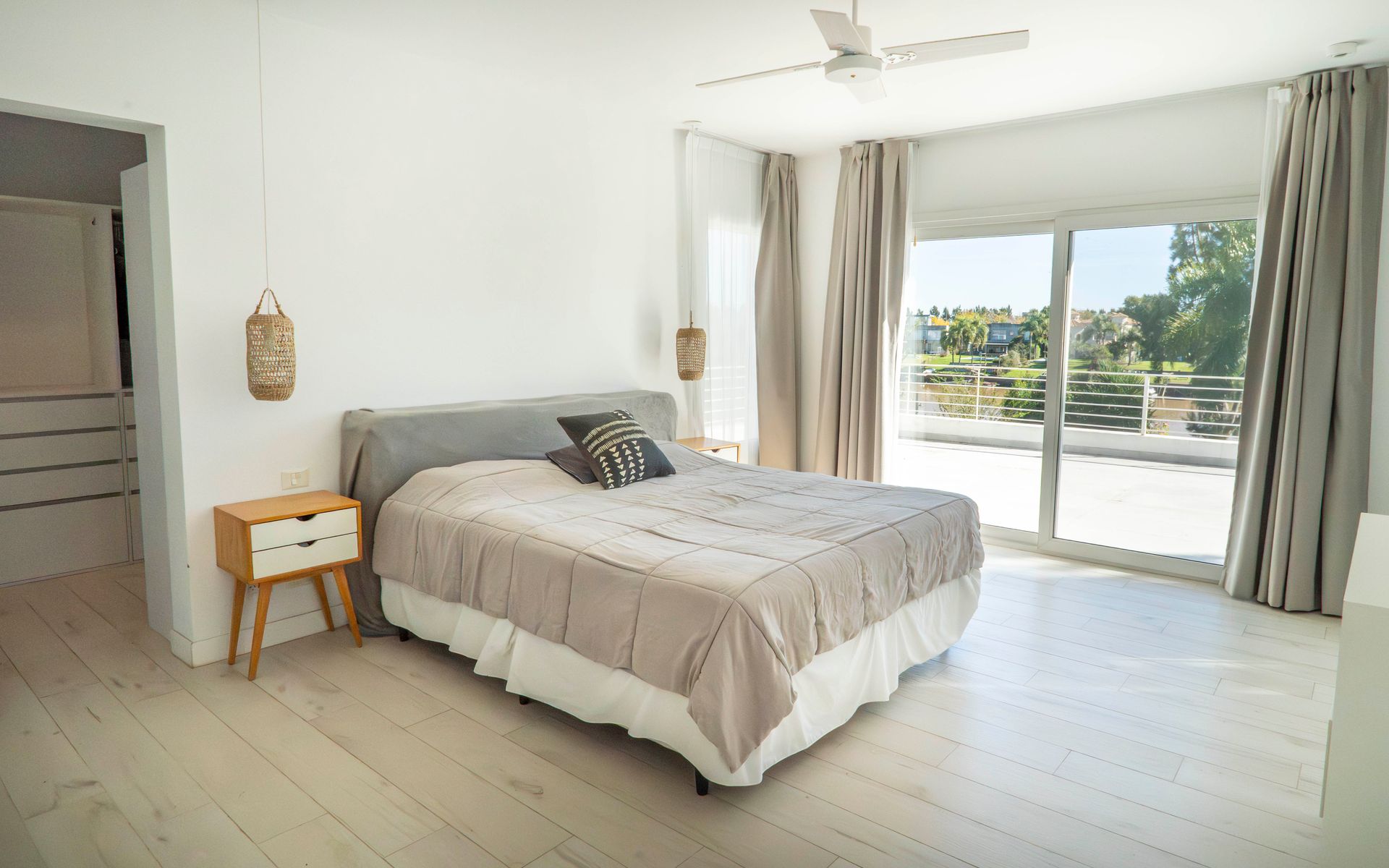 Venta casa 5 amb al Rio Santa Catalina Villanueva