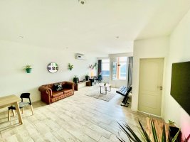 Venta 3 ambientes departamento Tigre 80 m2 cochera
