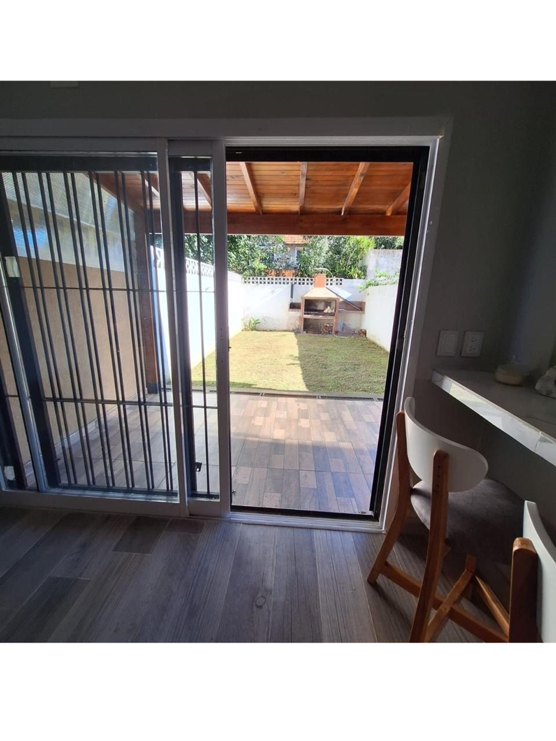Alquiler Duplex con Jardin y Cochera en Carapachay