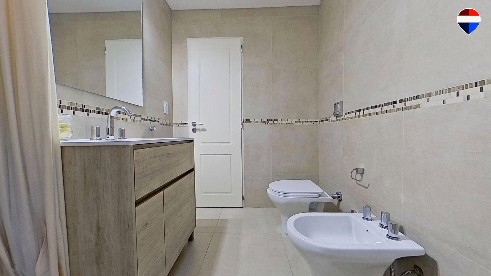 VENTA CASA 5 amb. VTE. LOPEZ - EXCELENTE