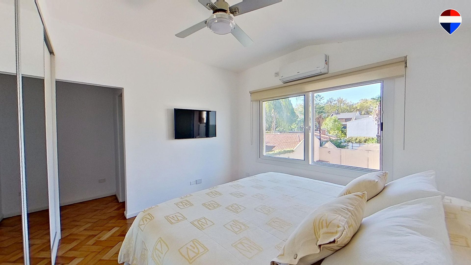 VENTA CASA 5 amb. VTE. LOPEZ - EXCELENTE