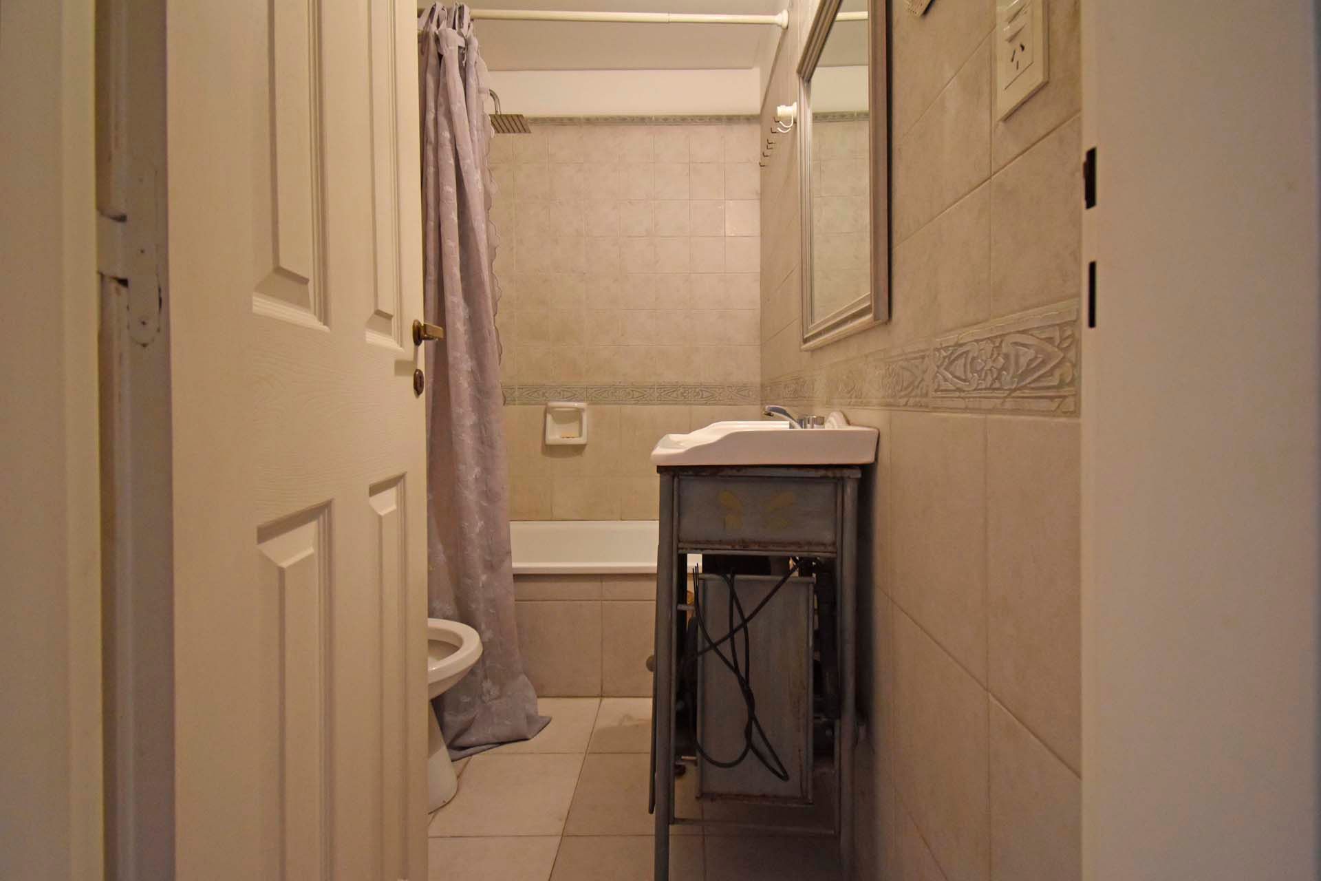 Triplex de 3 dormitorios, jardin y vista al SIC