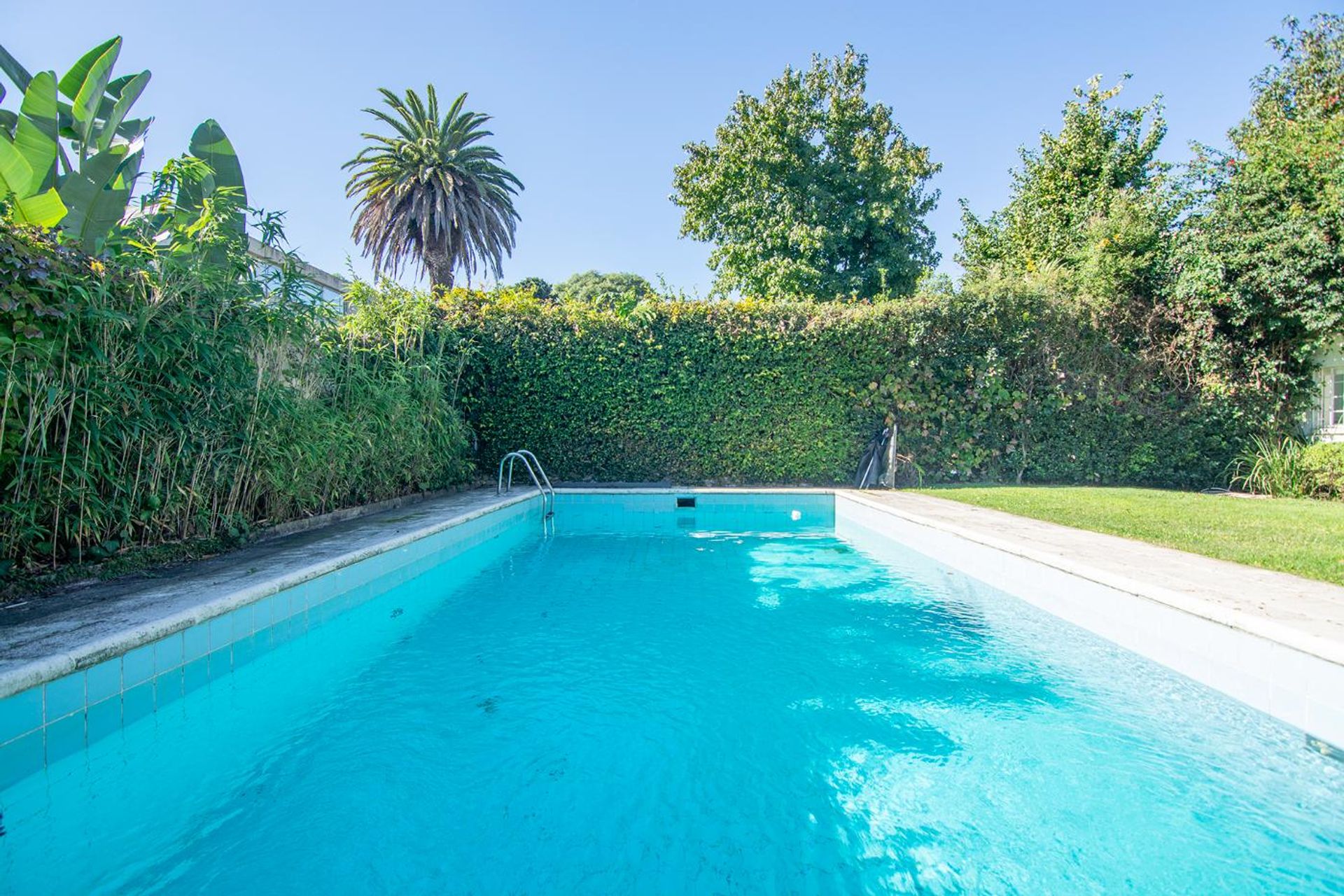 VENDE CASA -LIBERTA al RIO- INMEJORABLE UBICACION!